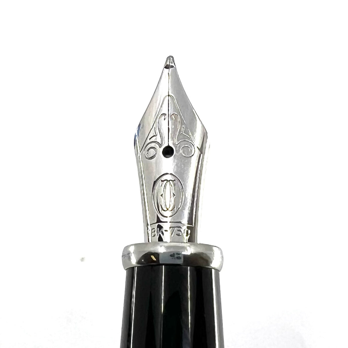 Cartier Diabolo Platinum Plated Fountain Pen - Medium 18kt Gold Nib