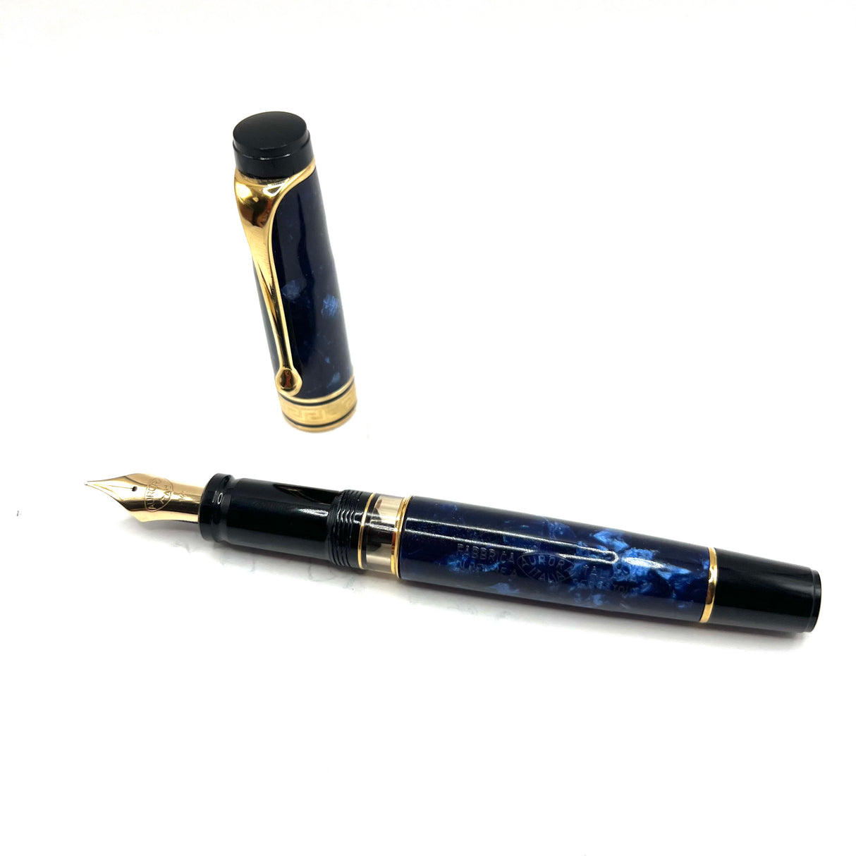 Aurora Optima Blue Marble Auroloide Fountain Pen - Medium 14kt Gold Nib