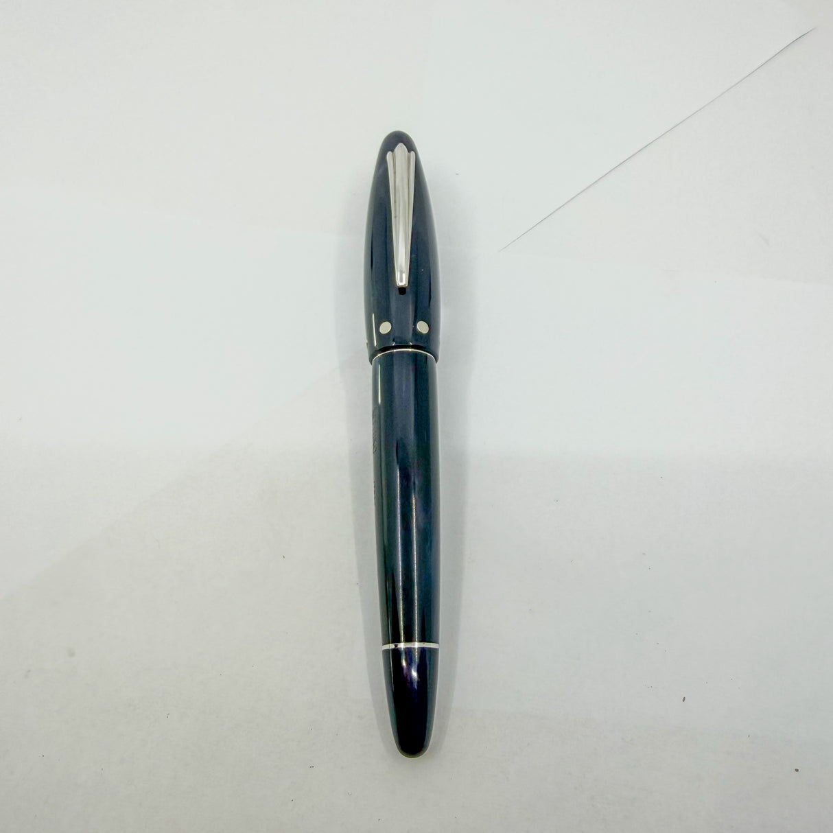 Nettuno (Italy) Trident Lustrous Blue Limited Edition Fountain Pen - Fine 18kt Gold Nib