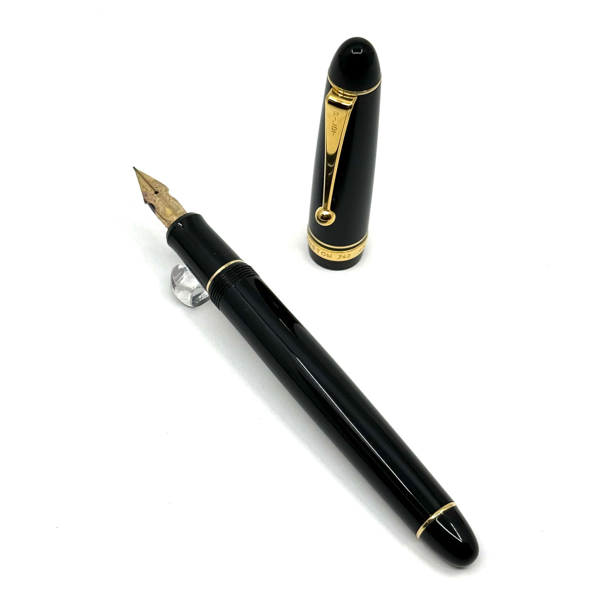 Pilot Black Custom 742 Fountain Pen - Flexible Falcon 14kt Gold Nib