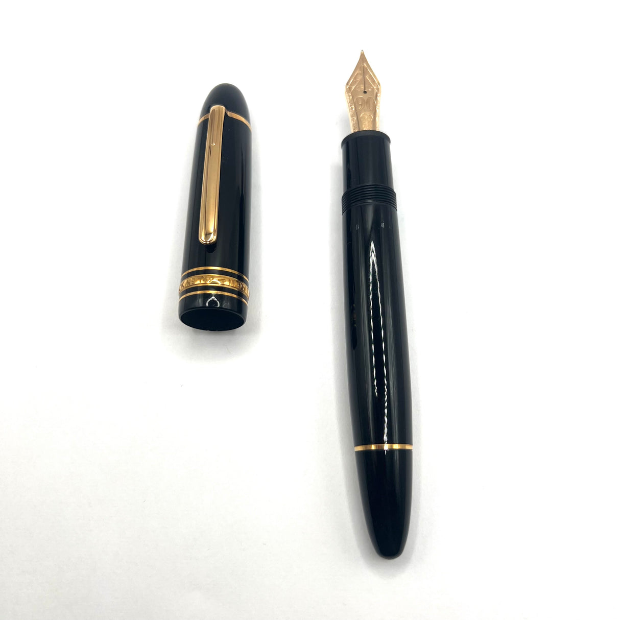 Montblanc Meisterstuck #149 90th Anniversary Fountain Pen- Fine 18kt Gold Nib