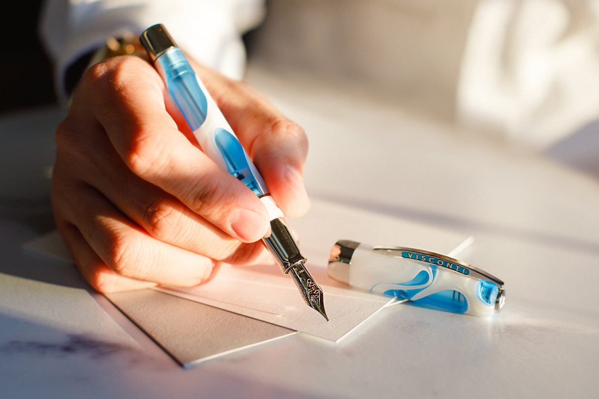 Visconti Opera Master Antarctica w/Palladium Trim Limited Edition - Fountain Pen