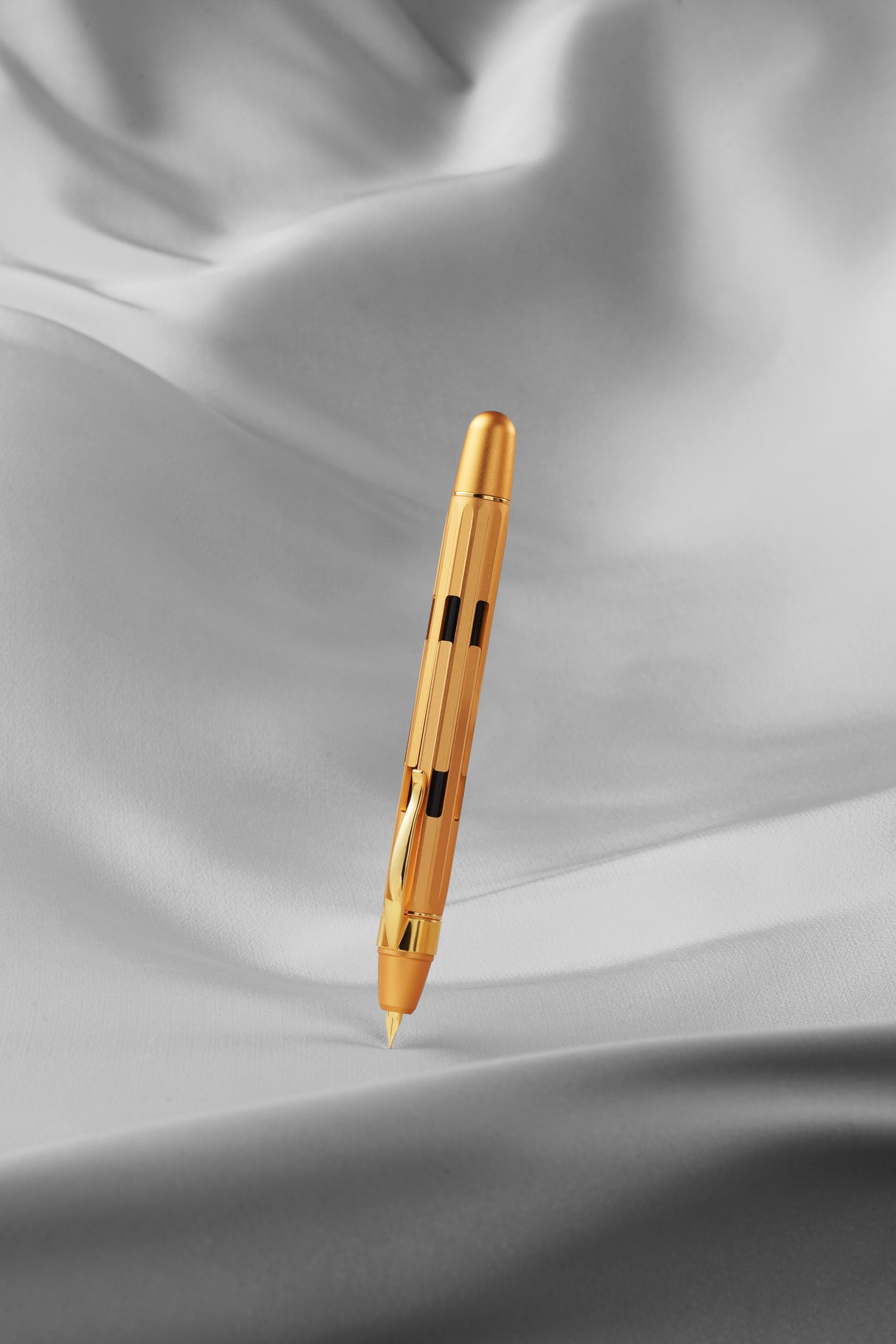 Nahvalur Eclipse Pure Gold - Fountain Pen