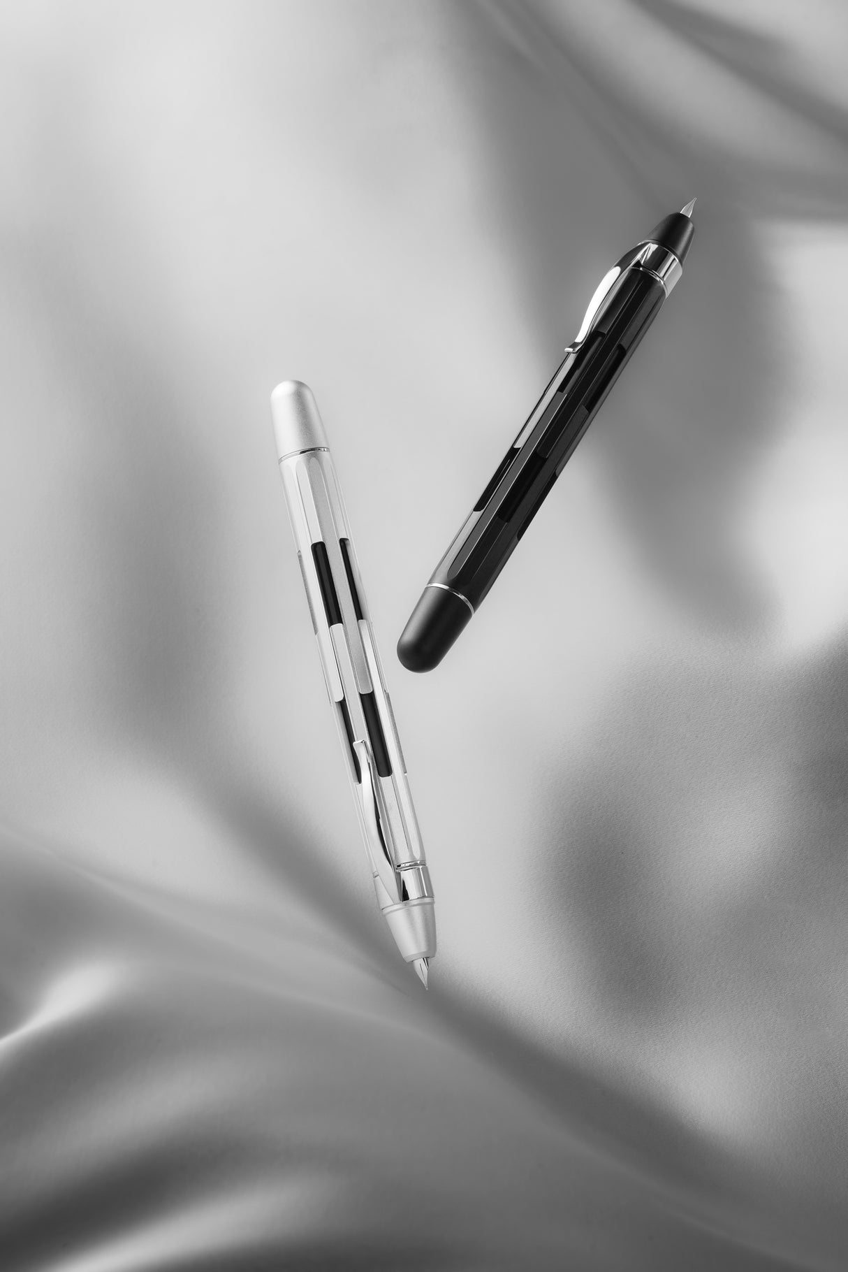 Nahvalur Eclipse Black Silver - Fountain Pen