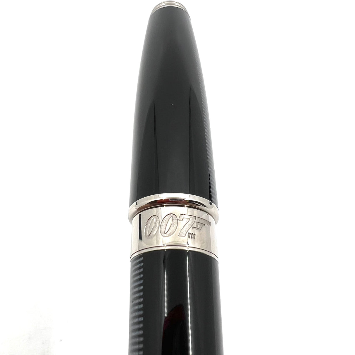 S. T. Dupont James Bond 007 Casino Royale Oversized Orpheo Limited Edition Fountain Pen (2007)