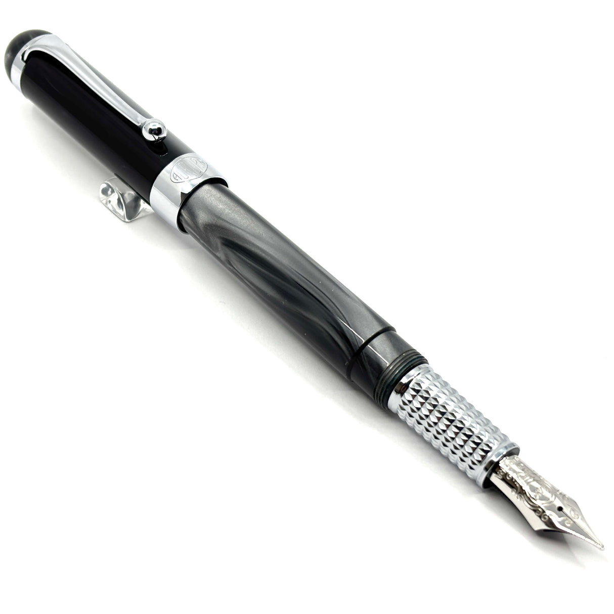 Aurora Alpha Tuscan Night Lustrous Charcoal Fountain Pen