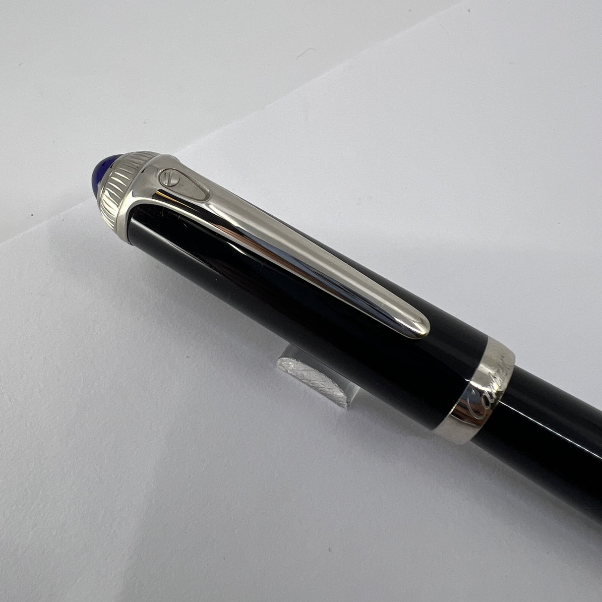 Cartier Roadster Black Composite Fountain Pen - Fine 18kt Gold Nib