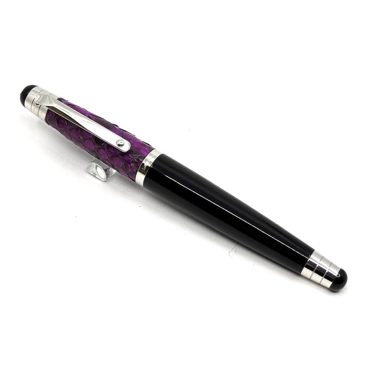 Signum (Italy) Python - Variegated Purple Python Skin Fountain Pen
