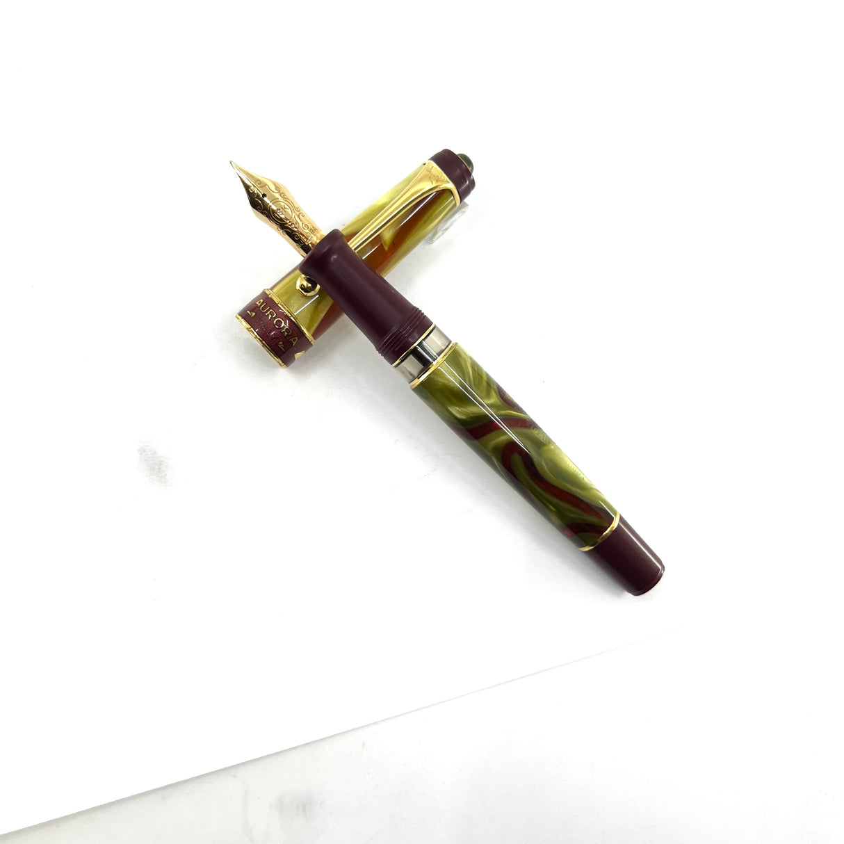 Aurora Oceania Limited Edition Optima Fountain Pen #4185 - Fine 18kt Rose Gold Nib