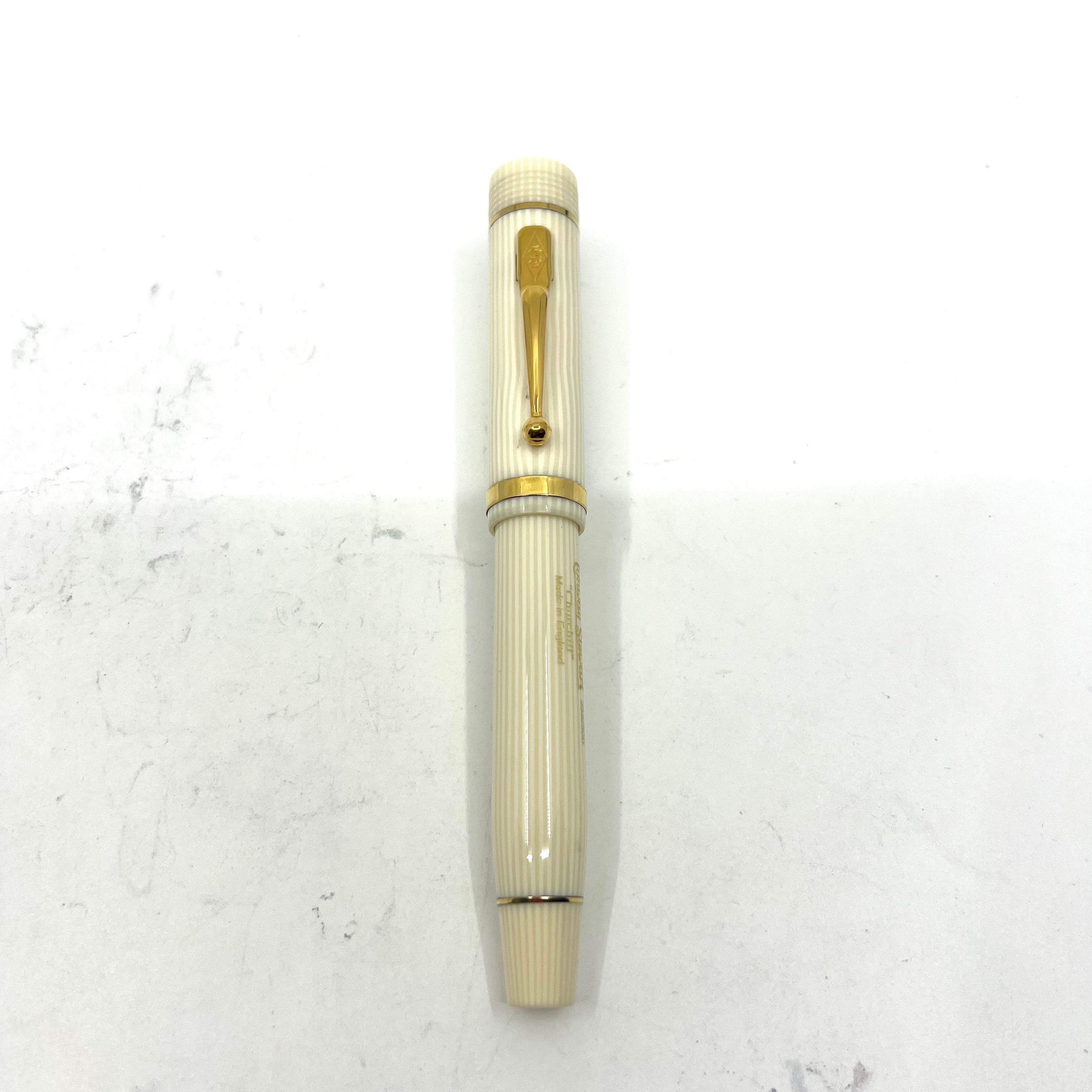 Conway Stewart Churchill White Striped Fountain Pen