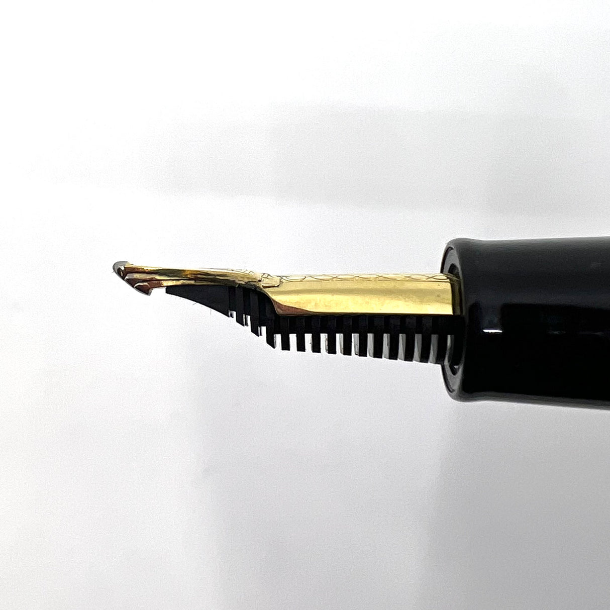 Sailor Susutake Smoked Bamboo Fountain Pen - Naginata Togi 21K RARE King Eagle nib!!