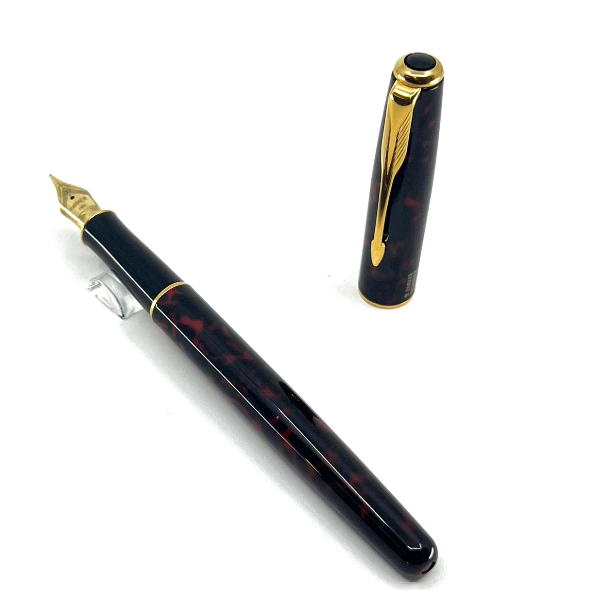 Parker Sonnet Firedance Lacque Red/Black Marble Fountain Pen - Medium 18kt Gold Nib