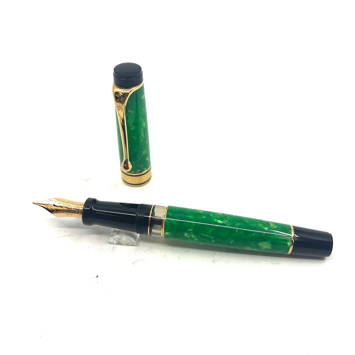 Aurora Optima Primavera Marbled Green Limited Edition Fountain Pen