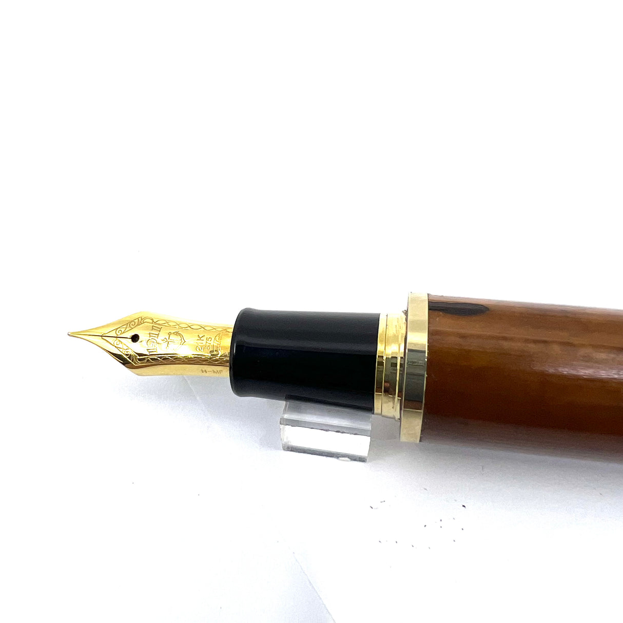 Sailor Susutake Rare Ancient Smoked Bamboo Fountain Pen - Naginata Togi 21kt Gold Medium/Fine Nib by Nagahara Sr.