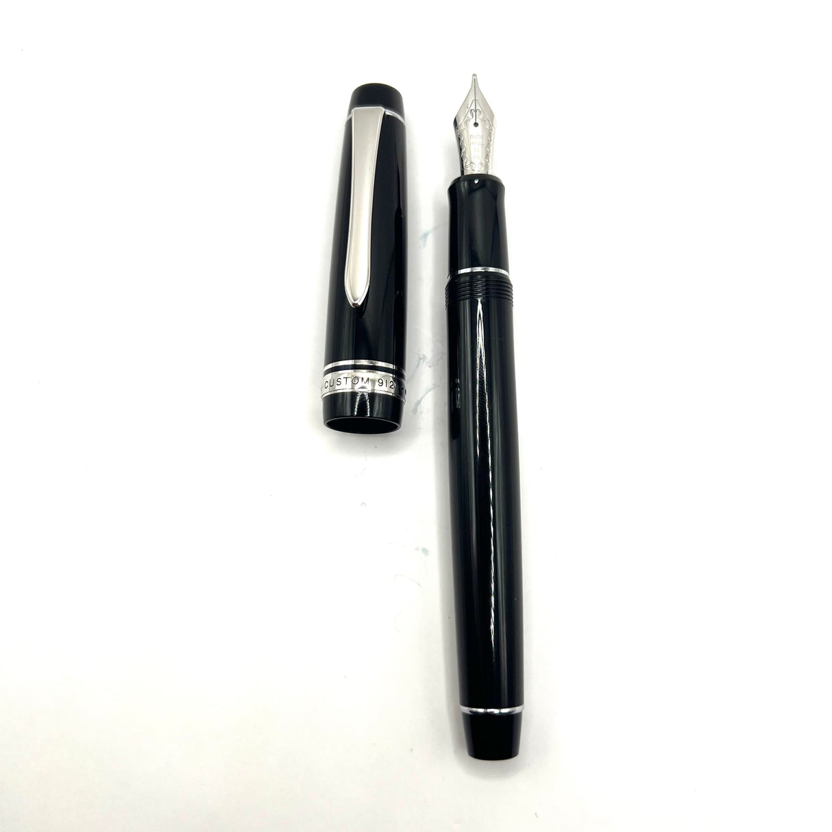 Pilot Custom 912 Black Fountain Pen