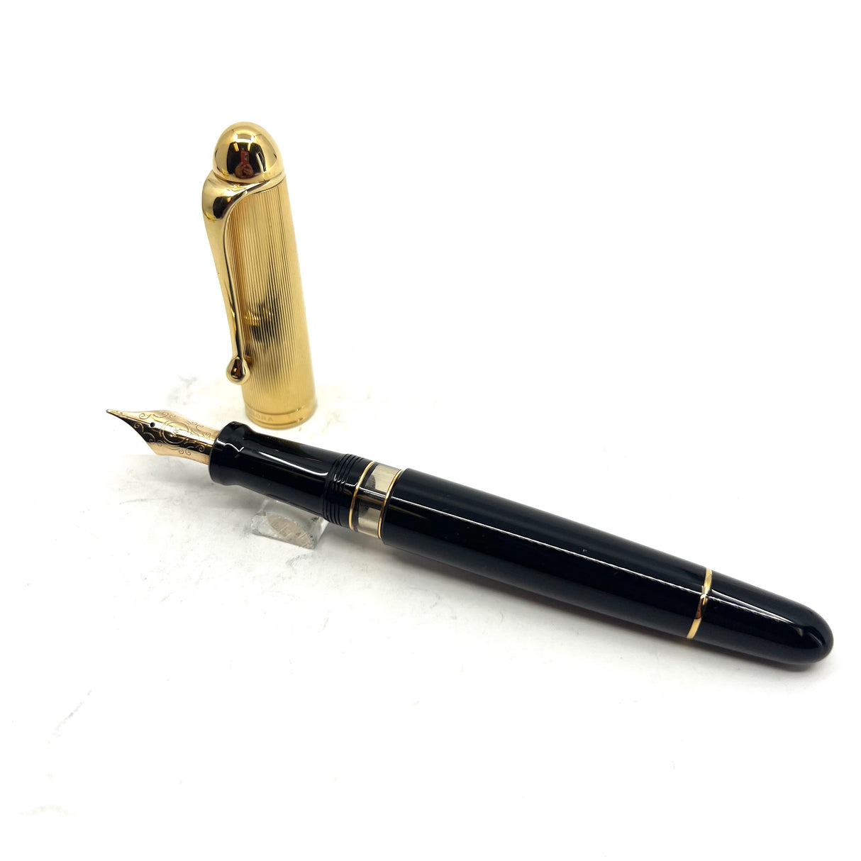 Aurora Large 88 Gold-Plated Cap Fountain Pen