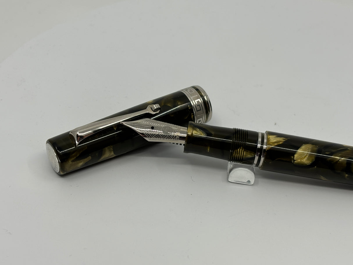 ASC Bologna Medio Green Saft Celluloid Fountain Pen
