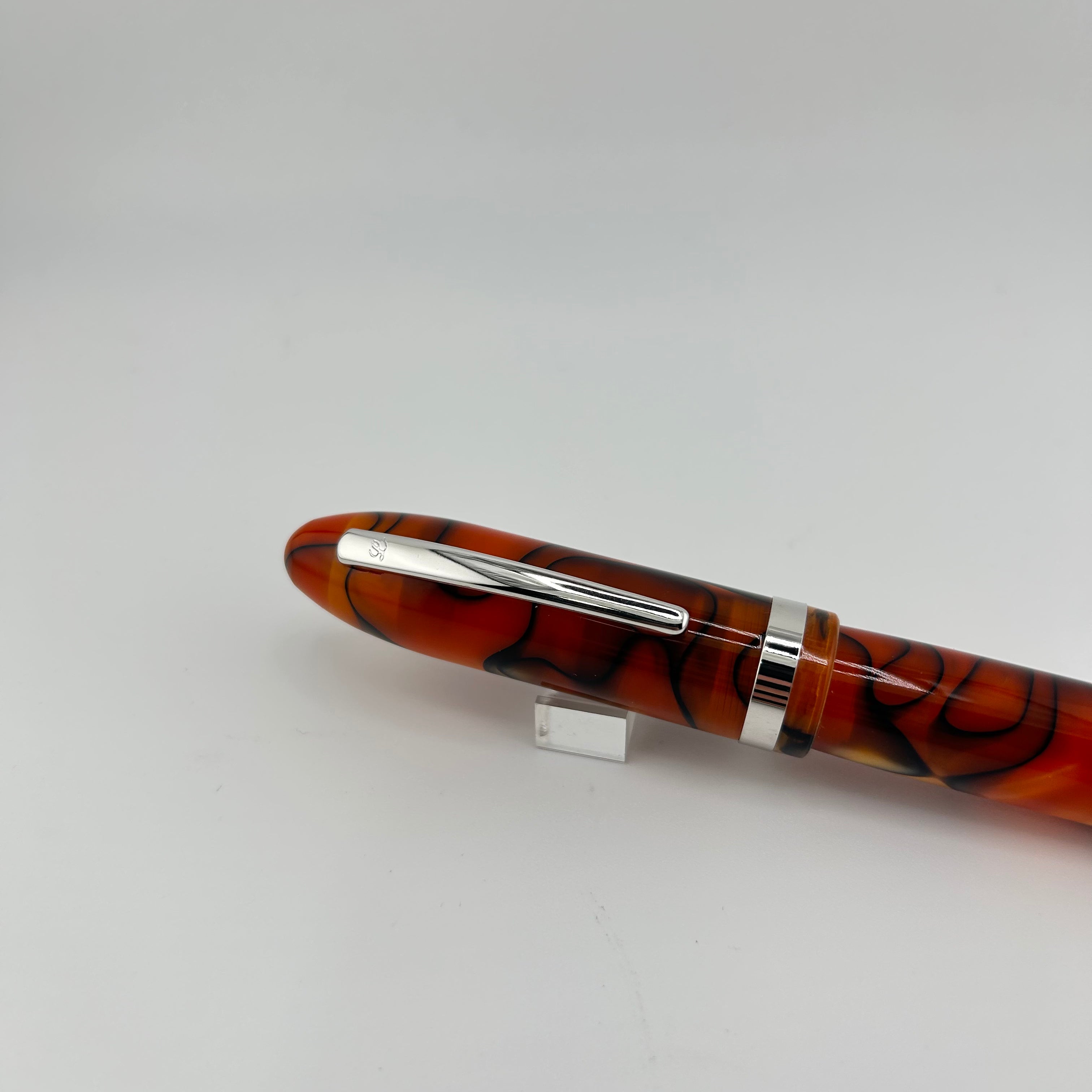 Laban Mento Orange Tiger Pearl - Oversize Pen! - Fountain Pen