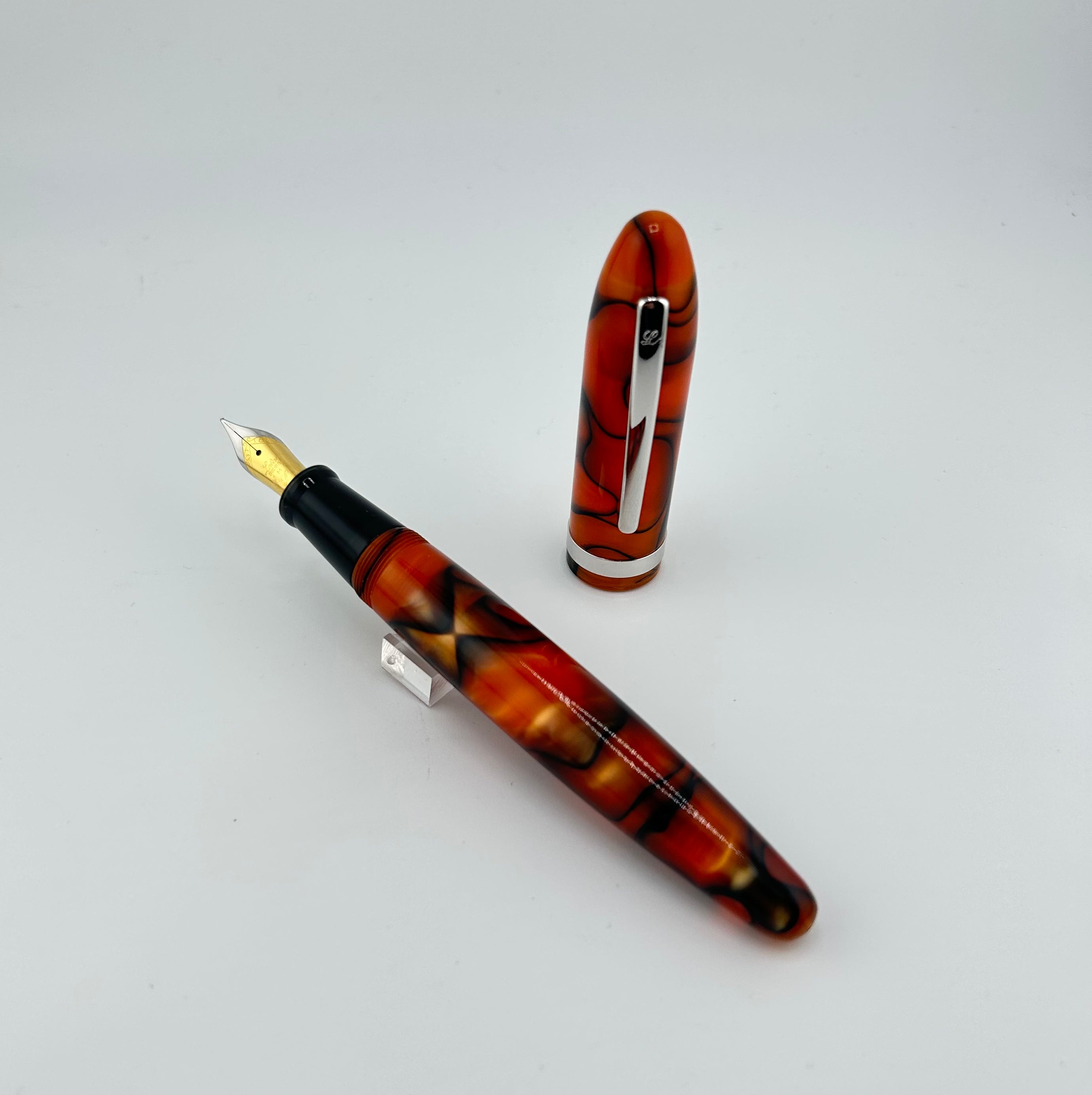 Laban Mento Orange Tiger Pearl - Oversize Pen! - Fountain Pen