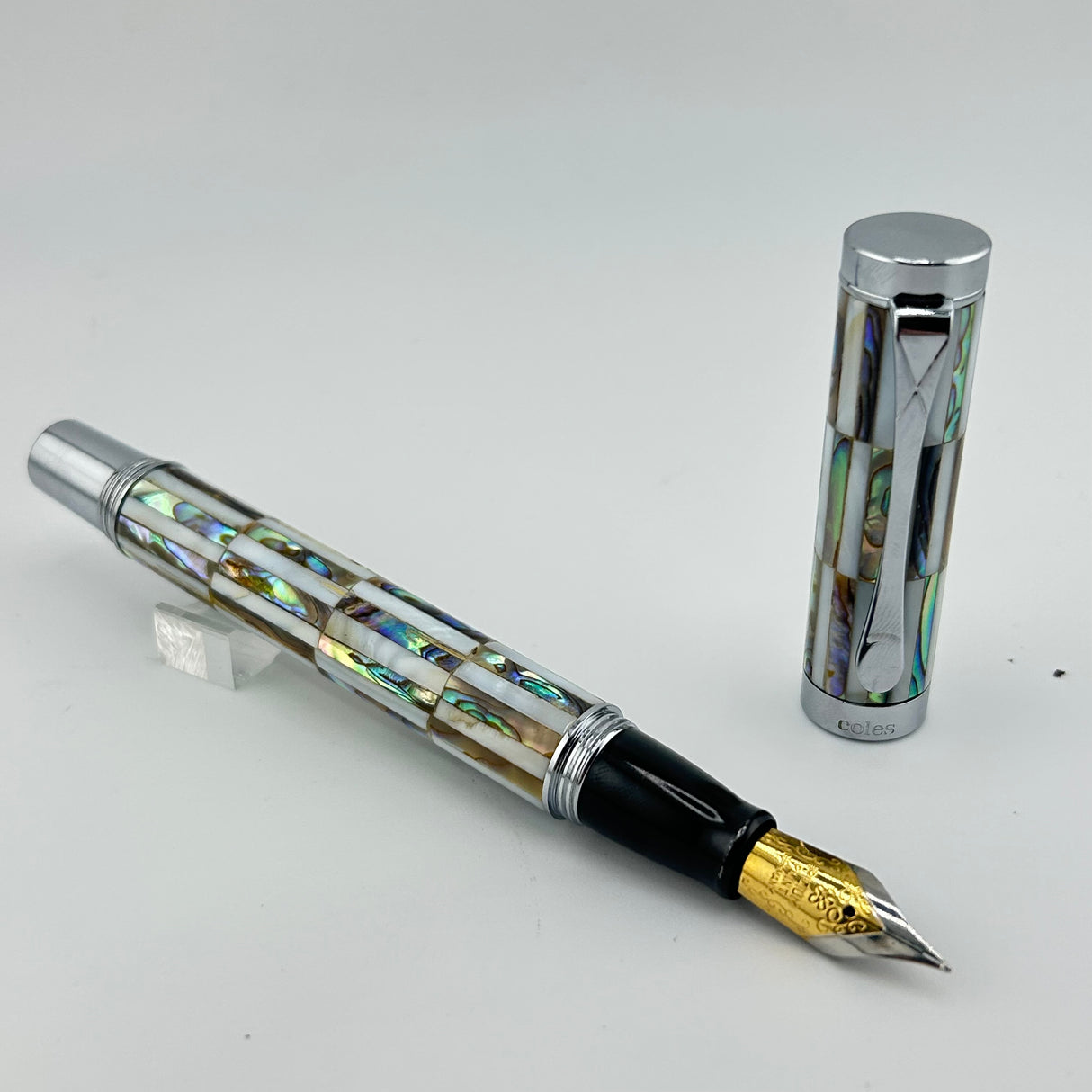 Coles Mother Of Pearl Mozaic - Very Nice Pen! - Fountain Pen