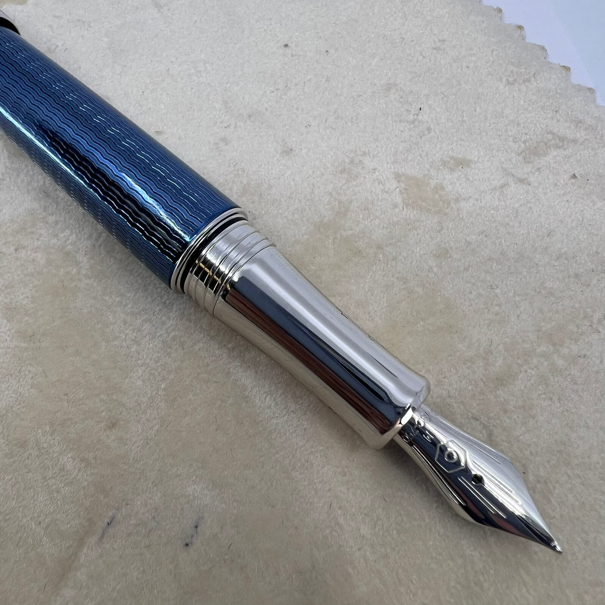 Caran D'ache Leman Grand Bleu Fountain Pen - Medium 18kt Gold Nib