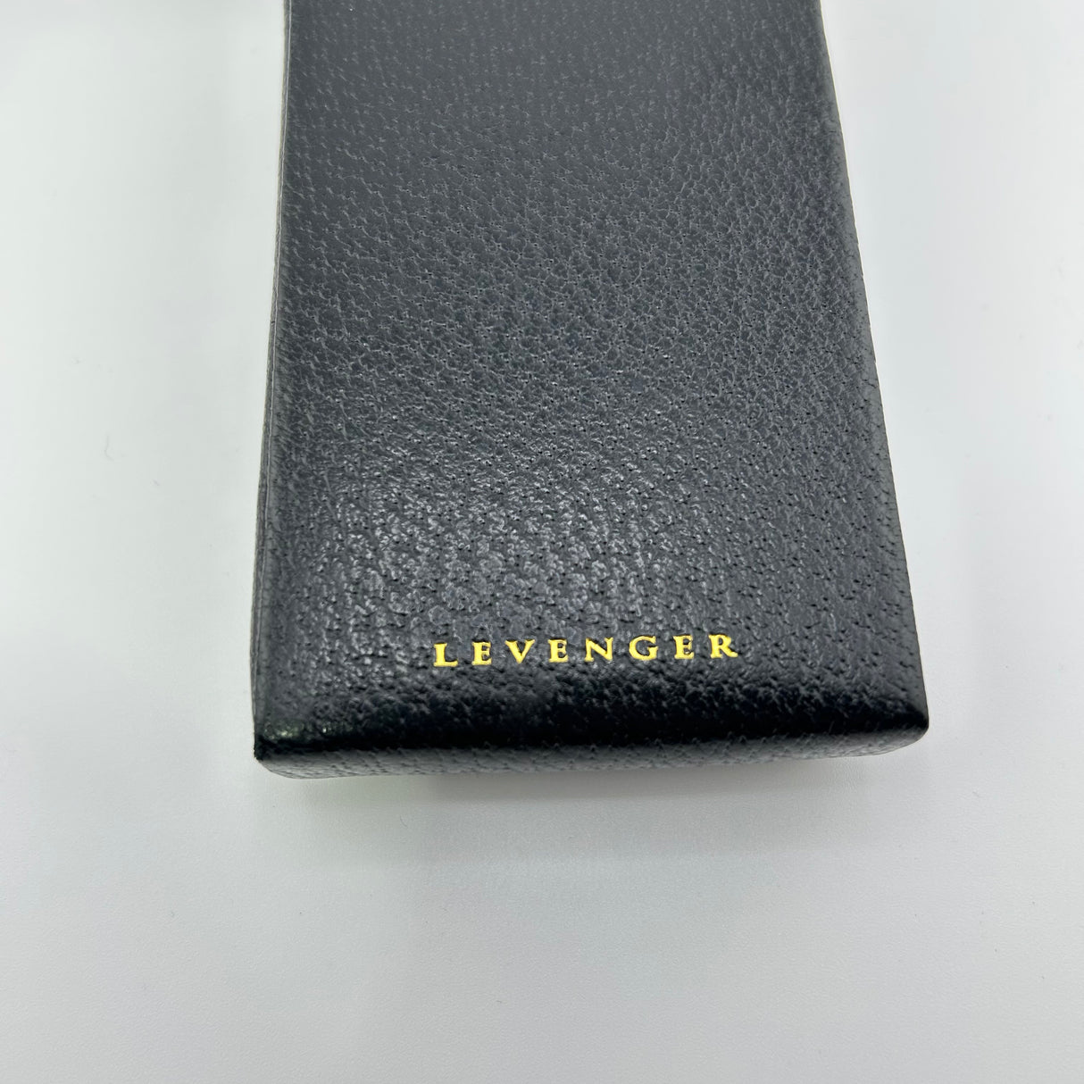 Levenger Pen pouch for 4 pens Leather