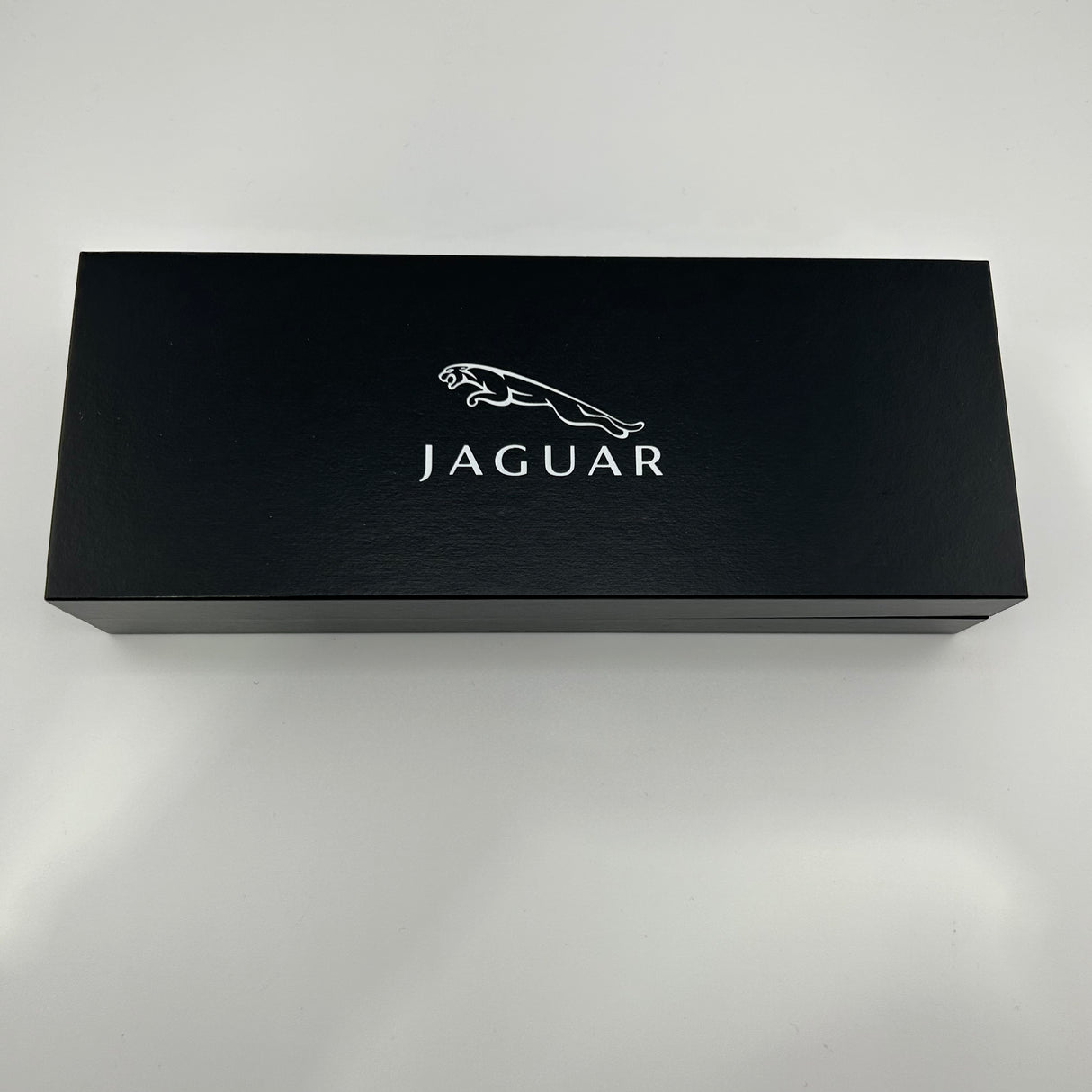 Jaguar Black and Chrome - Fountain Pen
