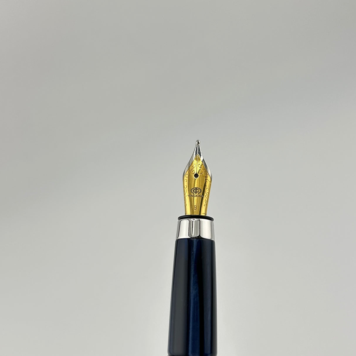 Taccia Covenant Ocean Blue - Fountain Pen