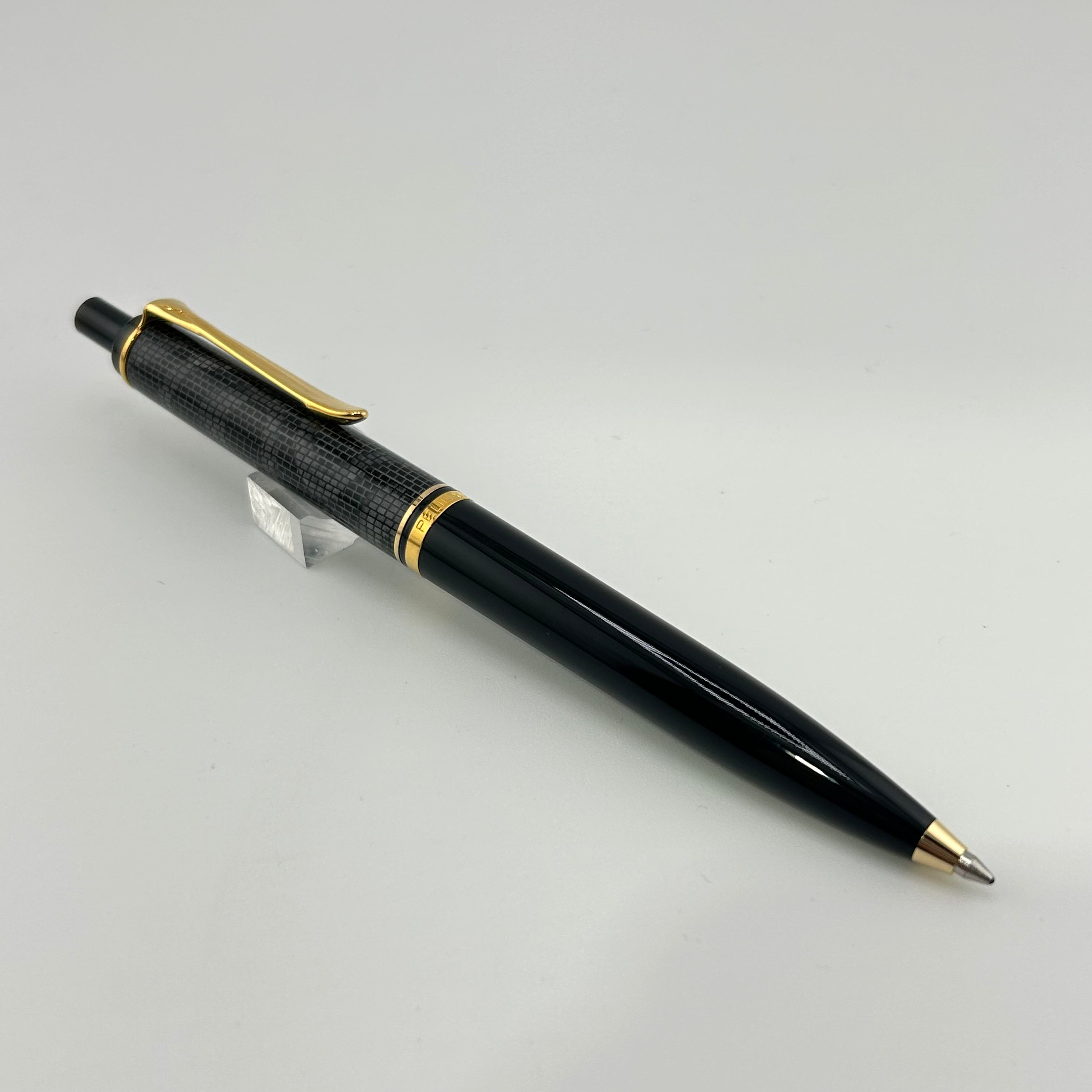 PELIKAN K200 Black / Lizard Cap ( Old Style ) - Ball Pen