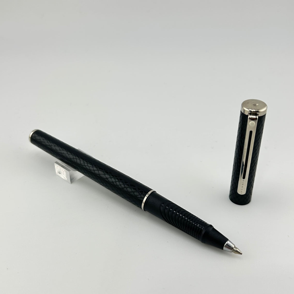 Sheaffer Targa Black Chased Crossed Rhodium trim - Roller Ball