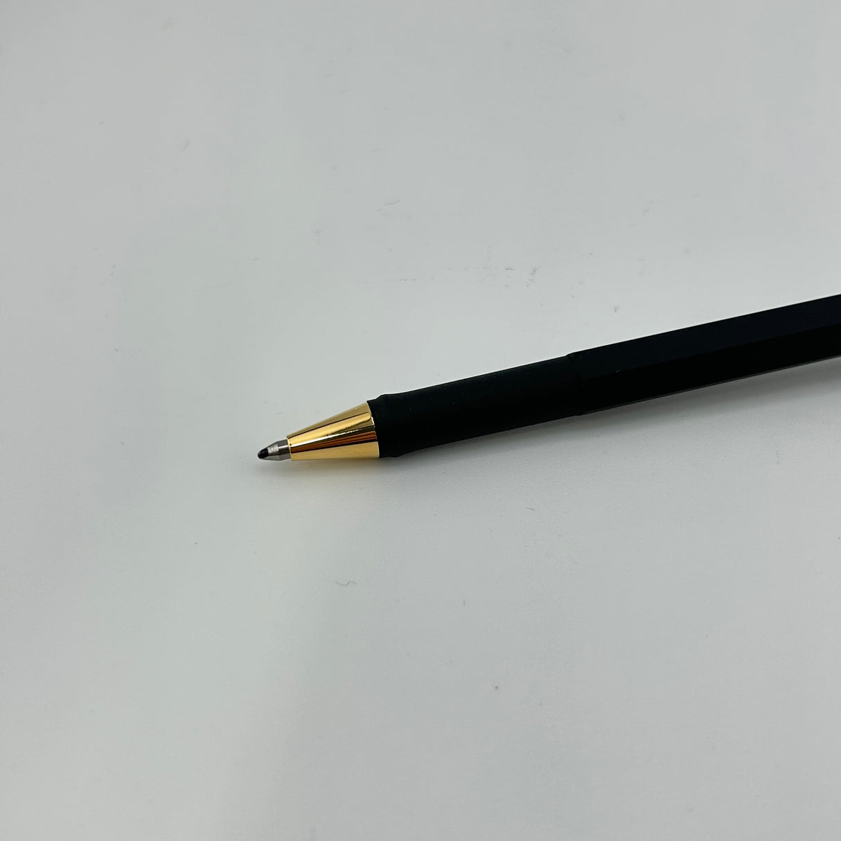 Rotring 800 Black Matte - Ball Pen circa 1985