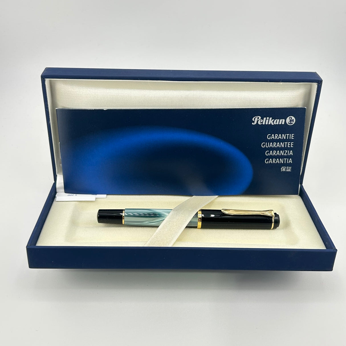 Pelikan M200 Black cap grey barrel - Fountain Pen