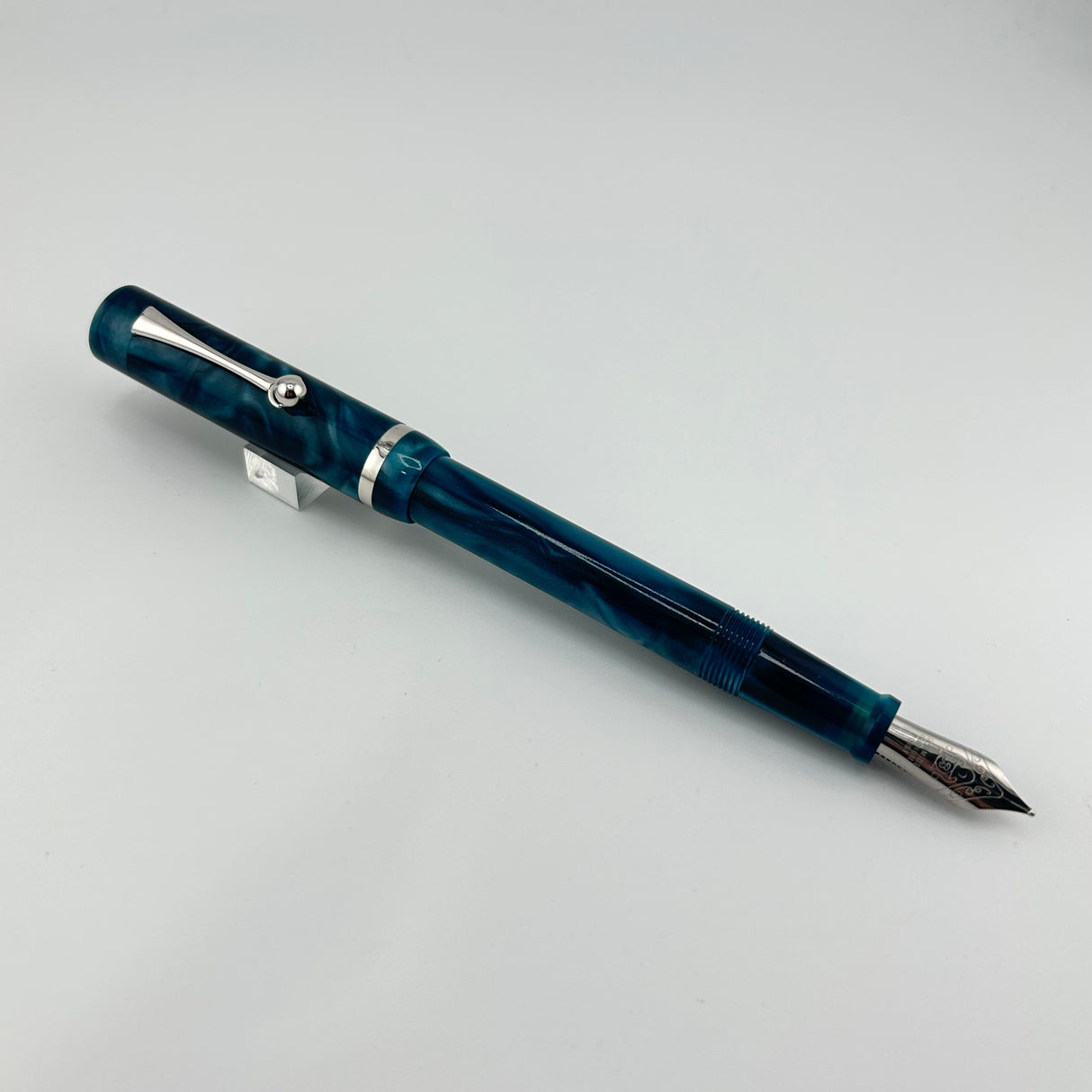 Bexley Flat top Acqua Green Circa 1995 - Fountain Pen