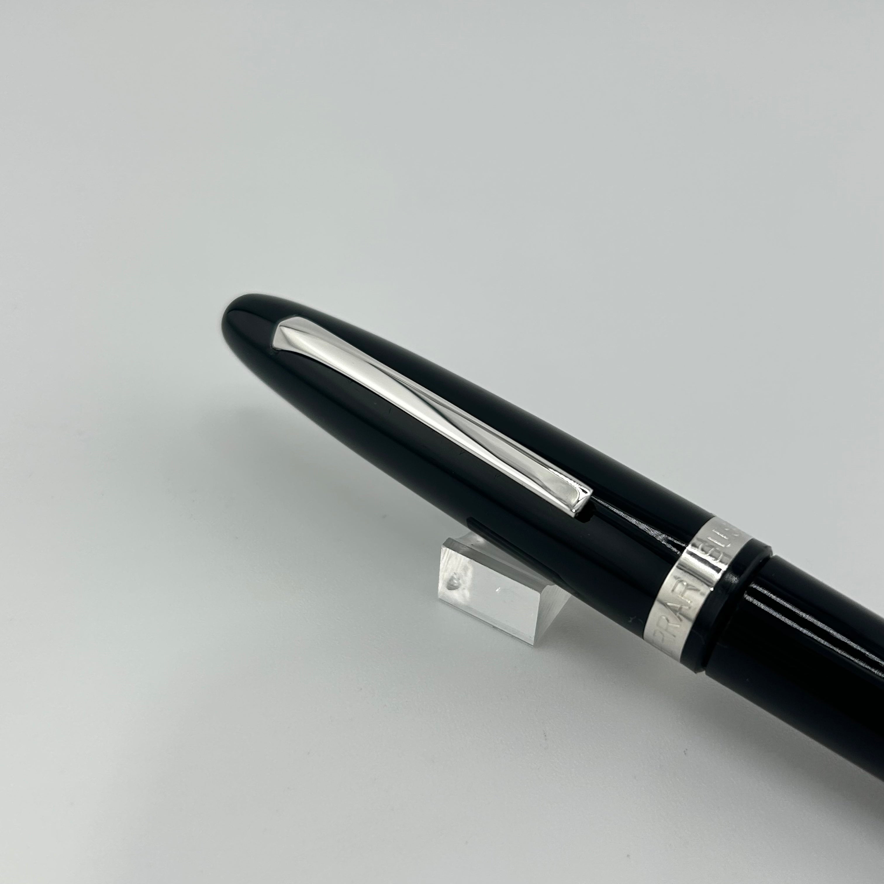 Omas Ogiva Mid Size Black for Ferrari Suisse - Roller Ball
