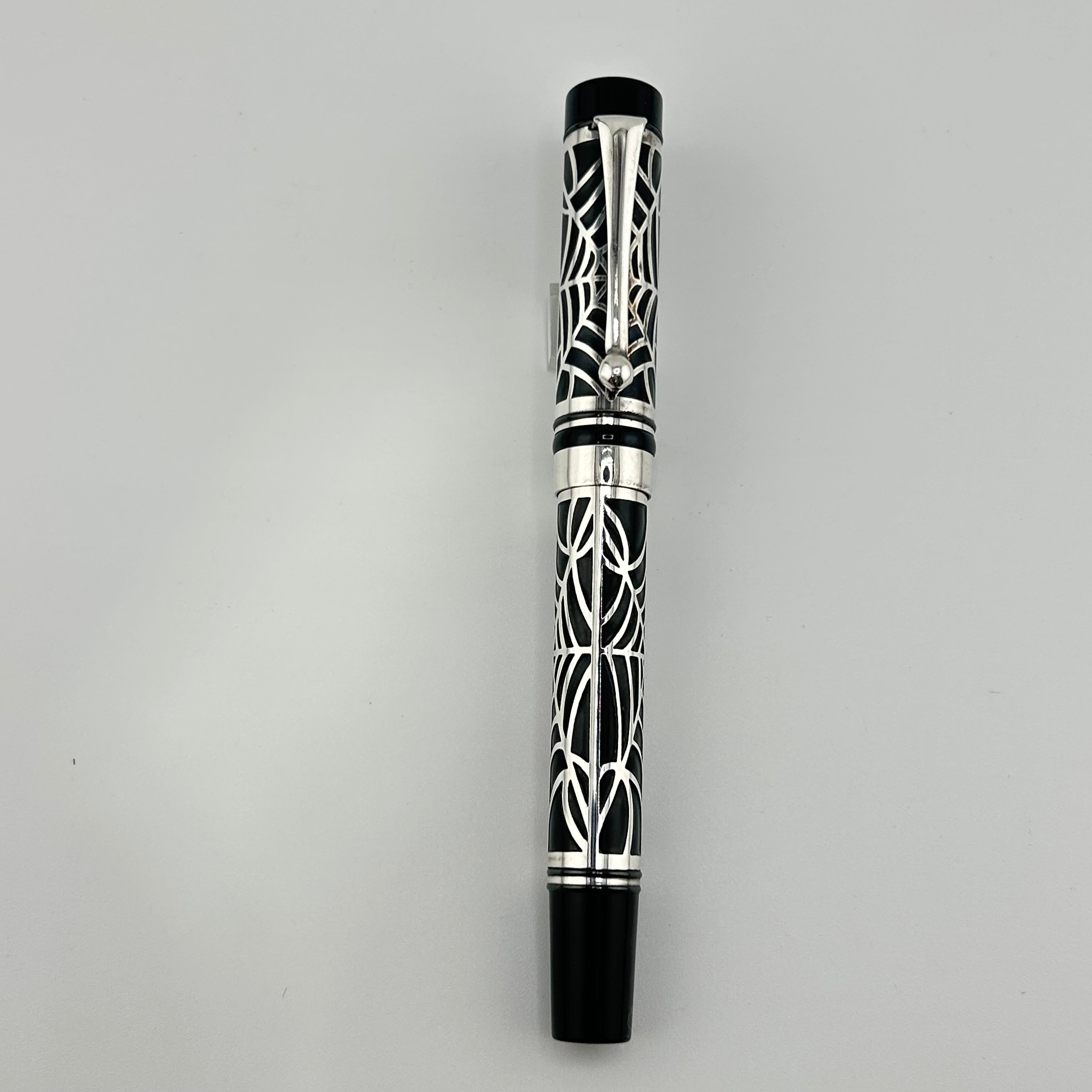 Laban Spider Web - Fountain Pen