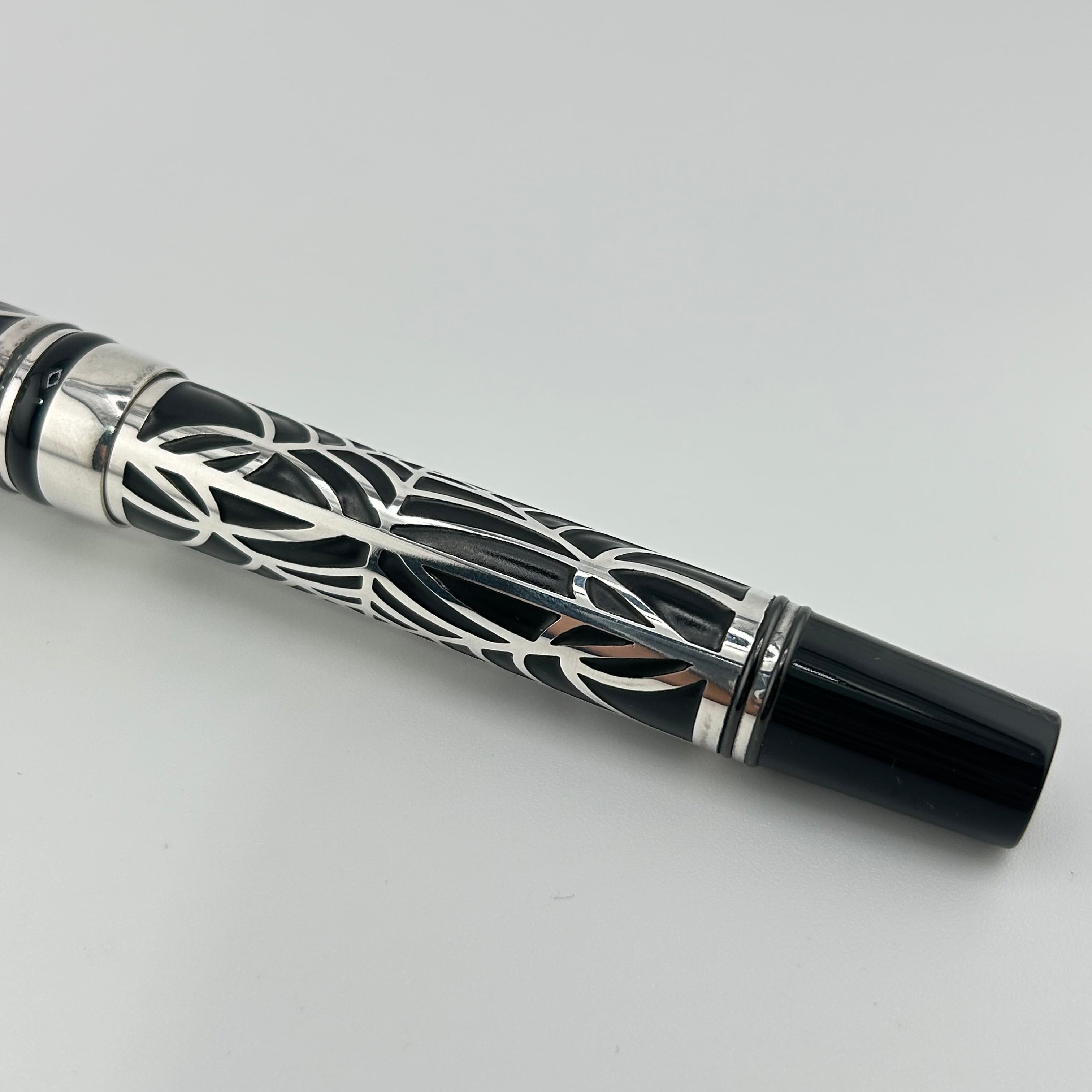 Laban Spider Web - Fountain Pen