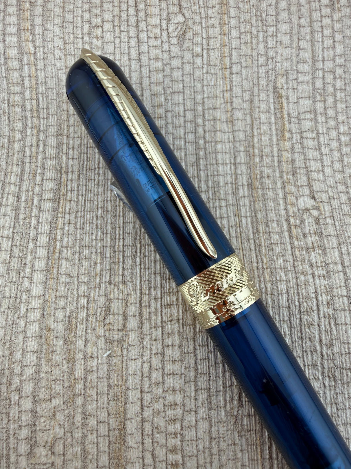 Pineider Avatar Blue Demonstrator Quill Nib 14K-585 Super Flex! - Fountain Pen