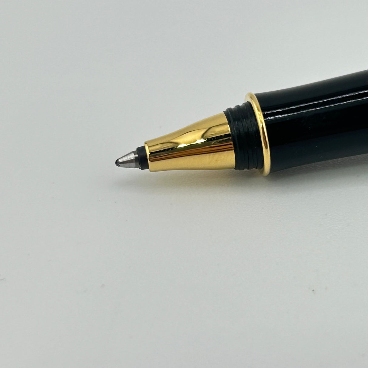 Parker Sonnet Made in France Black Lacquer - Roller Ball
