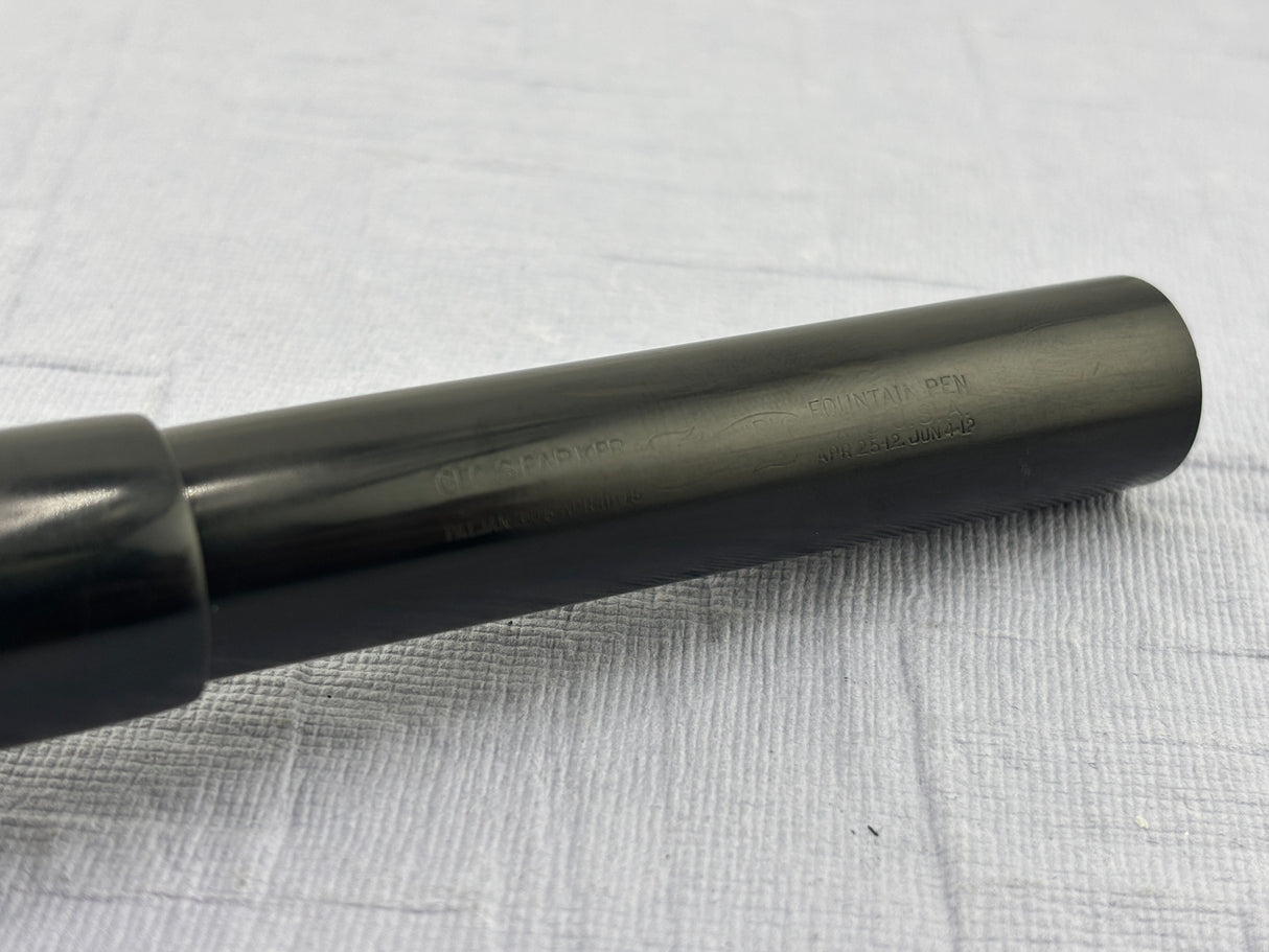 PARKER Black Giant Fountain Pen - RARE!