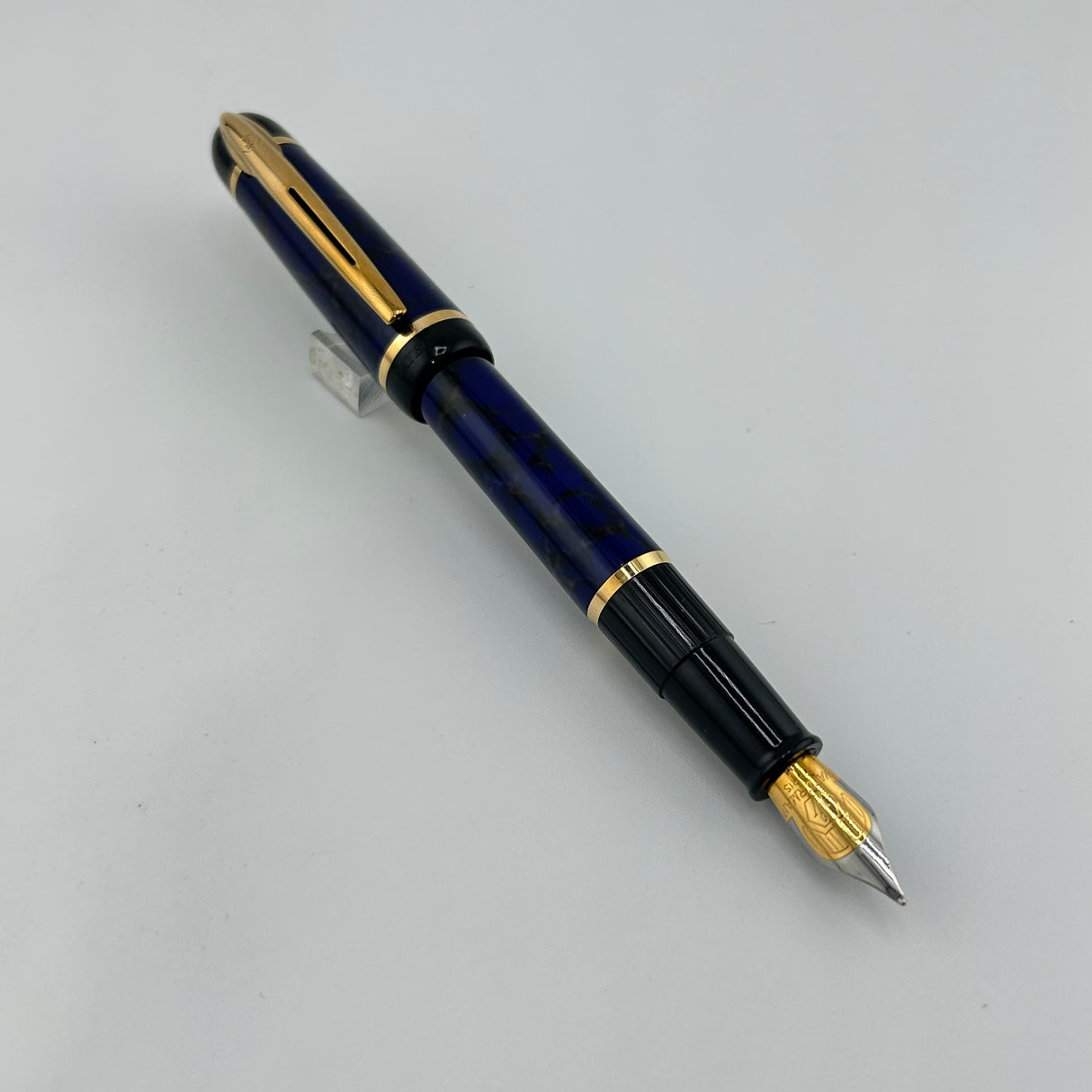 Waterman Phileas Set Blue Marble  - Roller Ball and Fountain Pen circa 1995