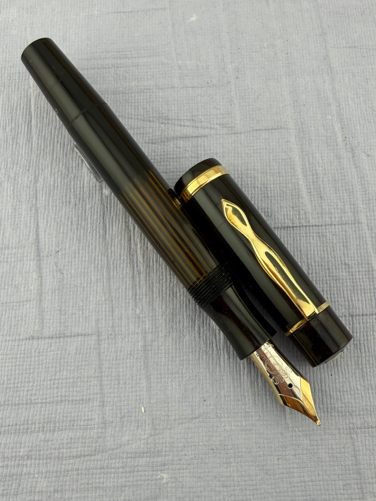 Montblanc 136 Meisterstuck Long Window Piston Filler - Fountain Pen
