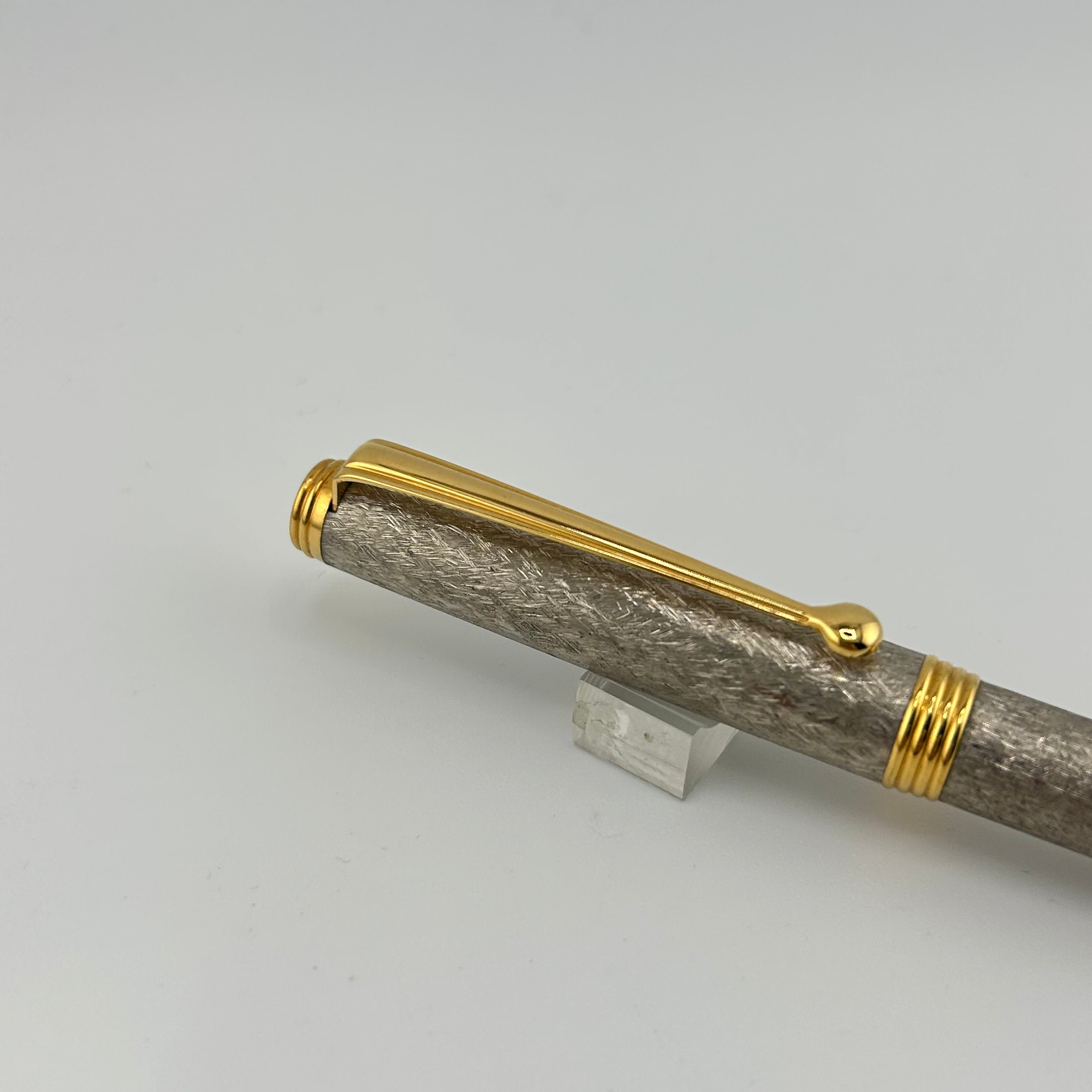 Readen's Paris Guilloche Made in PARIS - Fountain Pen