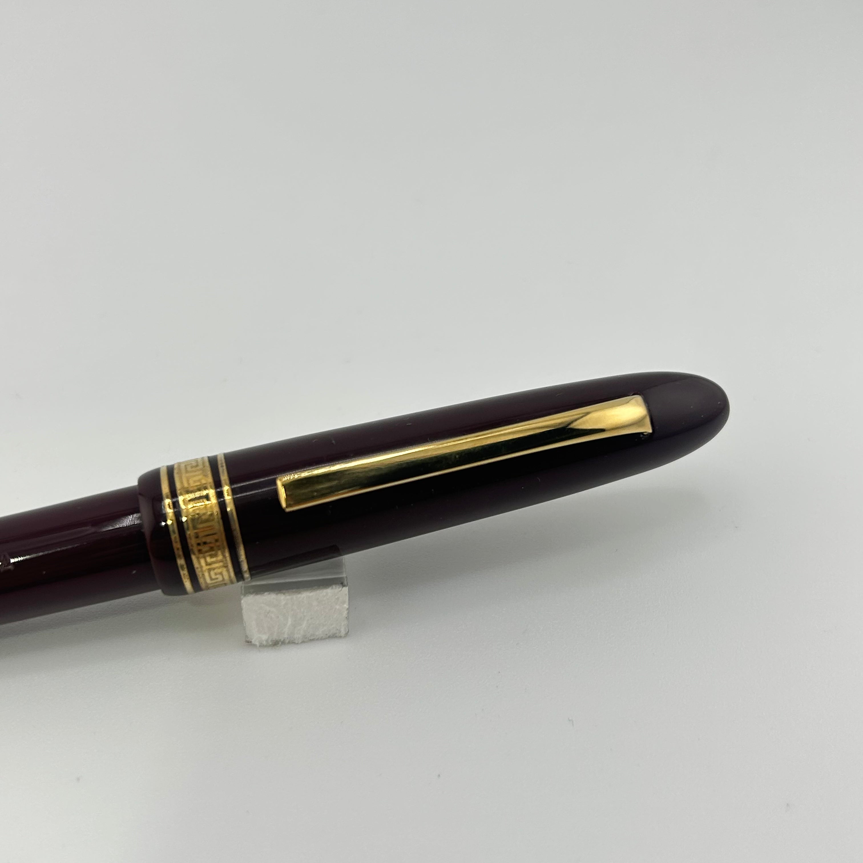 Omas Extra Black Pencil