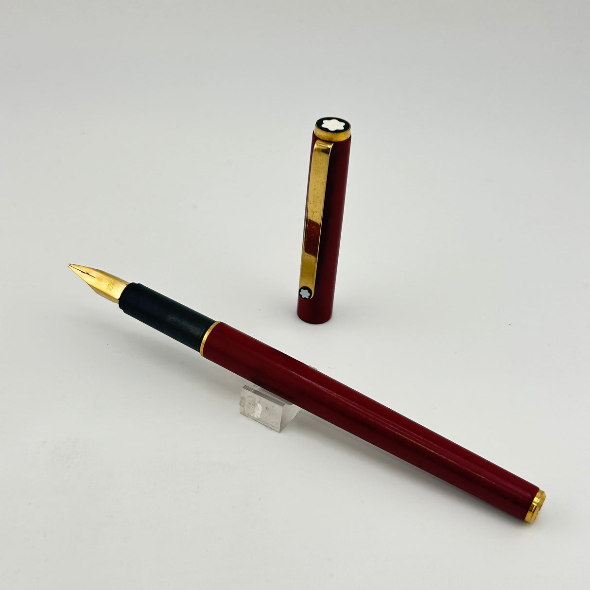 Montblanc Noblesse Matte Burgundy - Fountain Pen