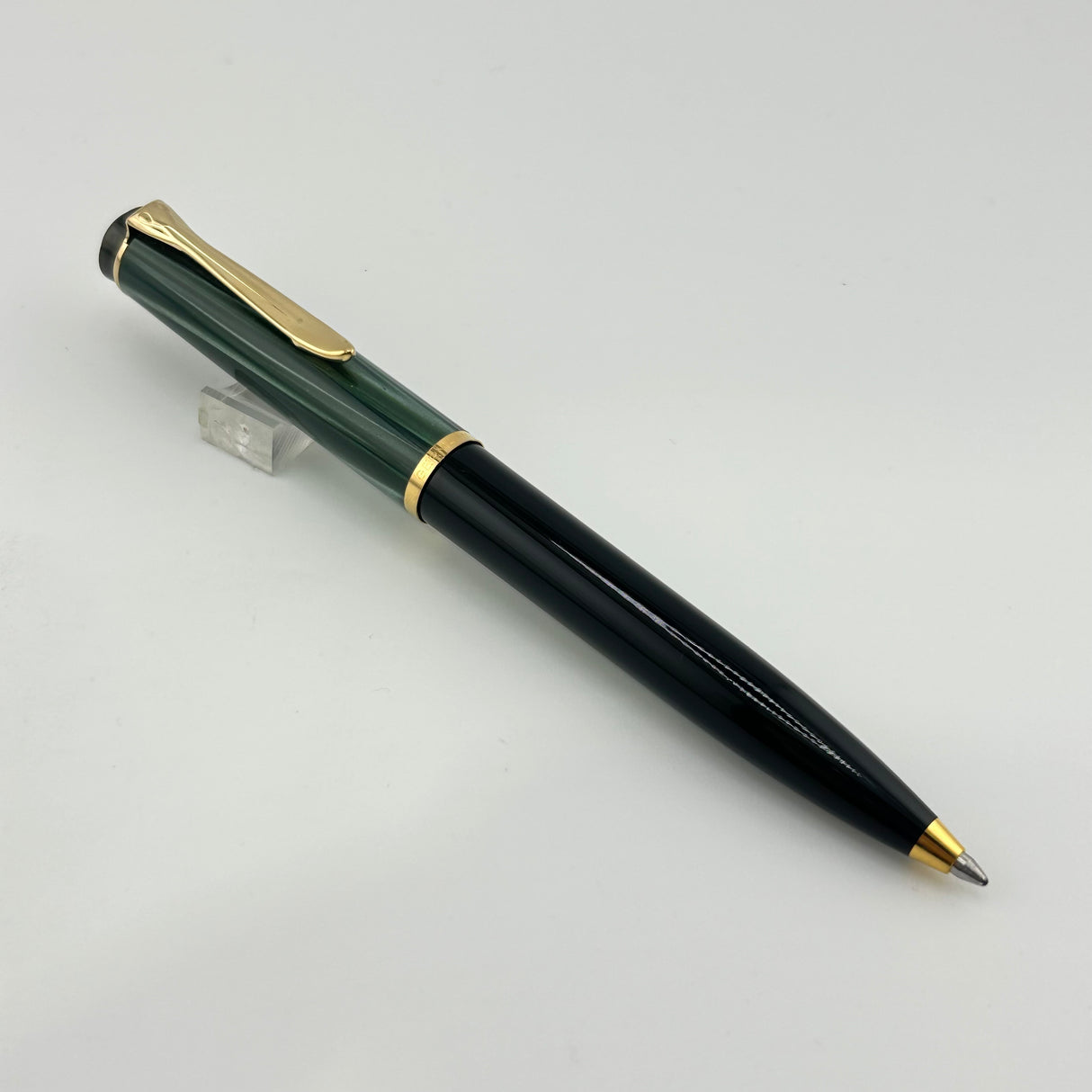 Pelikan K600 Ball Pen Black Barrel Green marble cap - Ball Pen