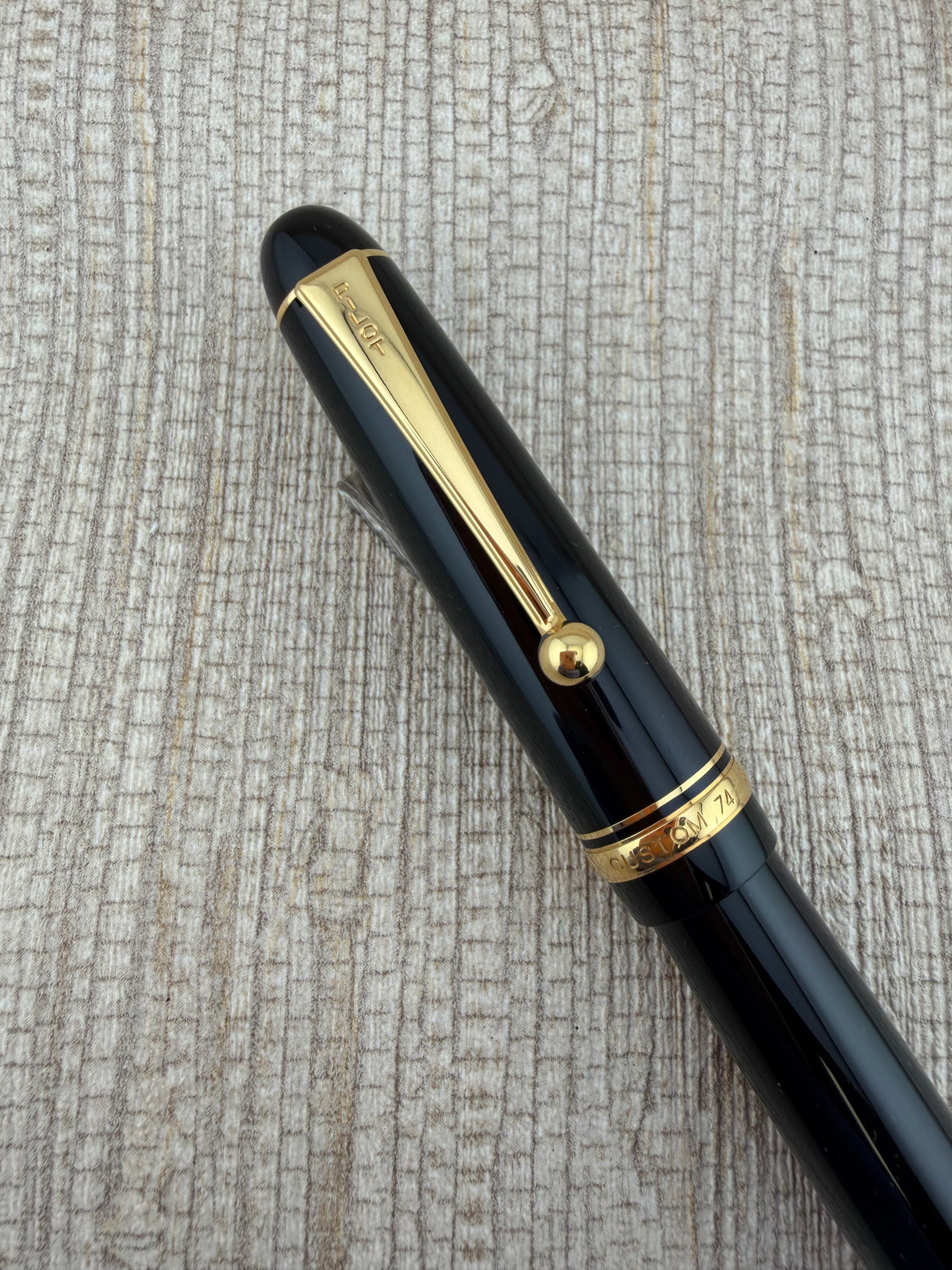 Pilot Custom 74 Black Gold Trim Gold Nib Music Soft Nib RARE! - Fountain Pen