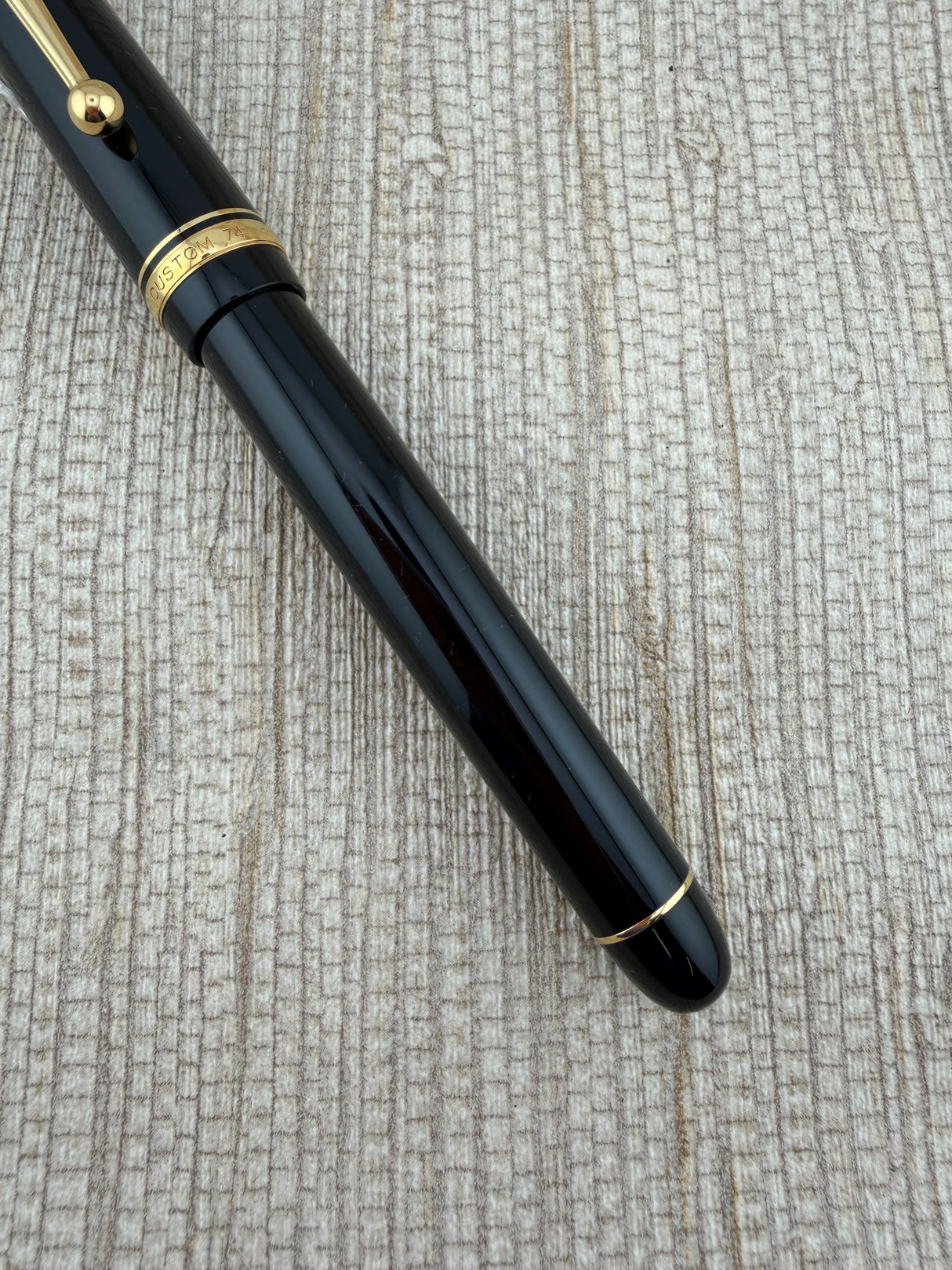 Pilot Custom 74 Black Gold Trim Gold Nib Music Soft Nib RARE! - Fountain Pen