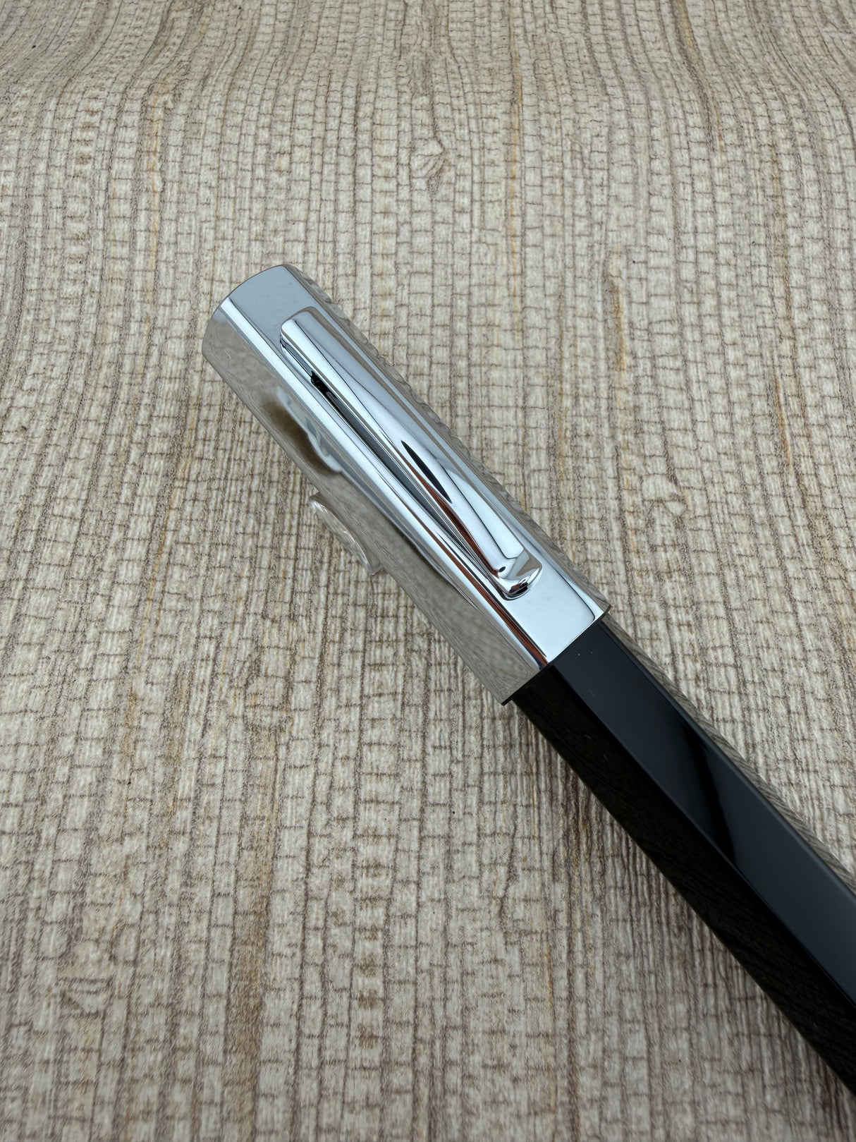 Faber Castell Special Edition Ondoro Black Chrome Cap - Fountain Pen