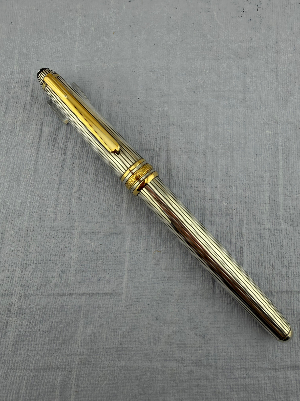 Montblanc Meisterstuck 144 Solitaire Sterling Silver 925 Pinstripe Fountain Pen - Fine 14kt Gold Nib