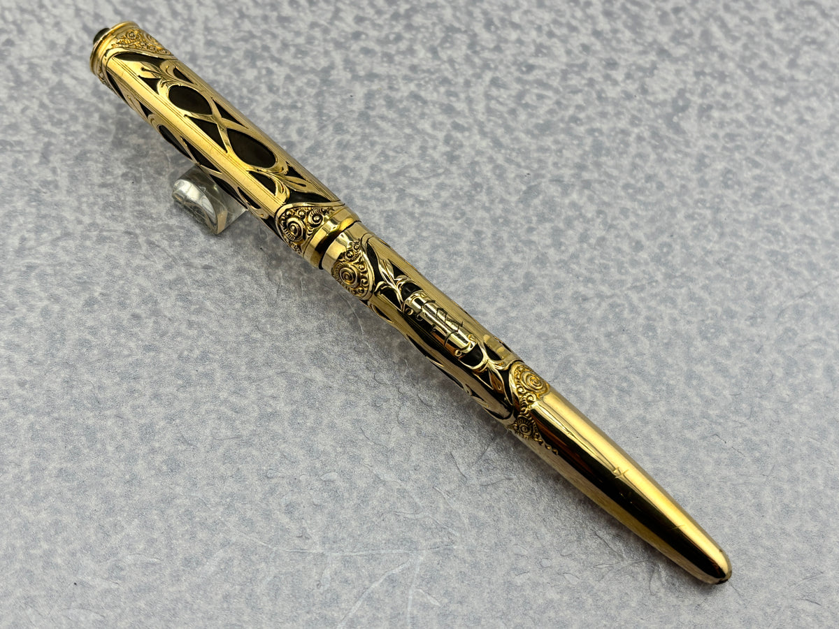 Weidlich Cincinatti Ohio Taper Barrel - Overlays cap and Barrel - Fountain Pen